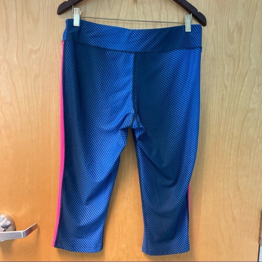 THE NORTH FACE Sz L Cropped Colour Block Leggings Tights - Picture 5 of 7